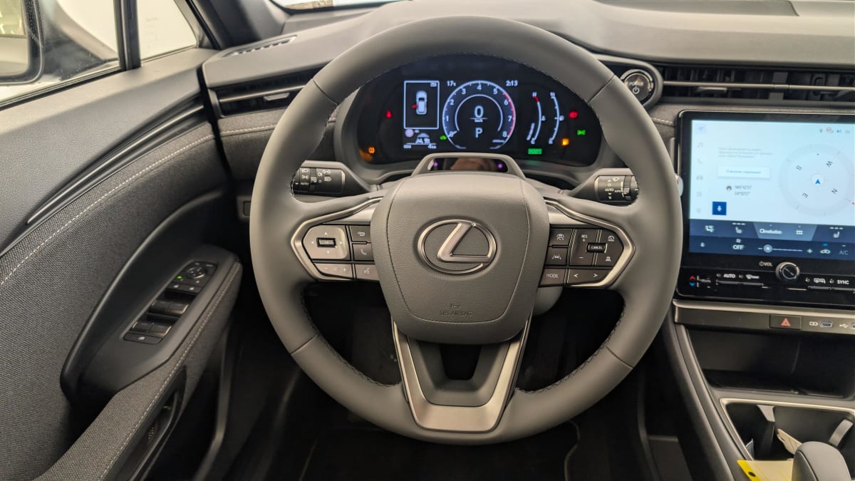 Lexus LBX - Image 36