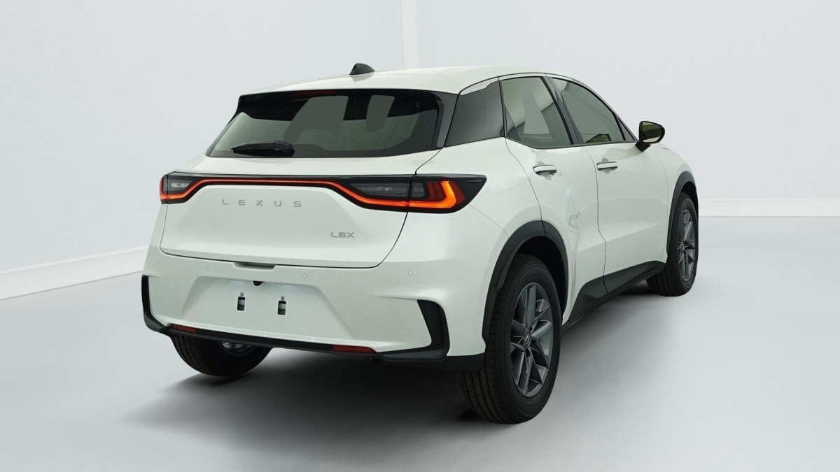 Lexus LBX - Image 51