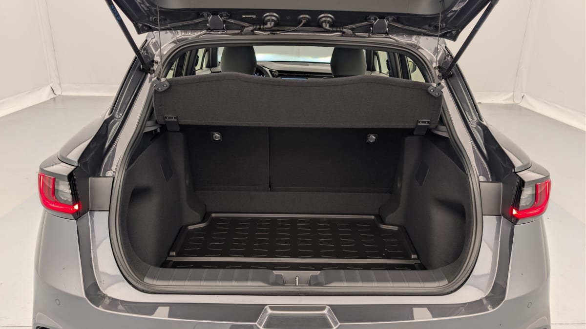 Lexus LBX - Image 33