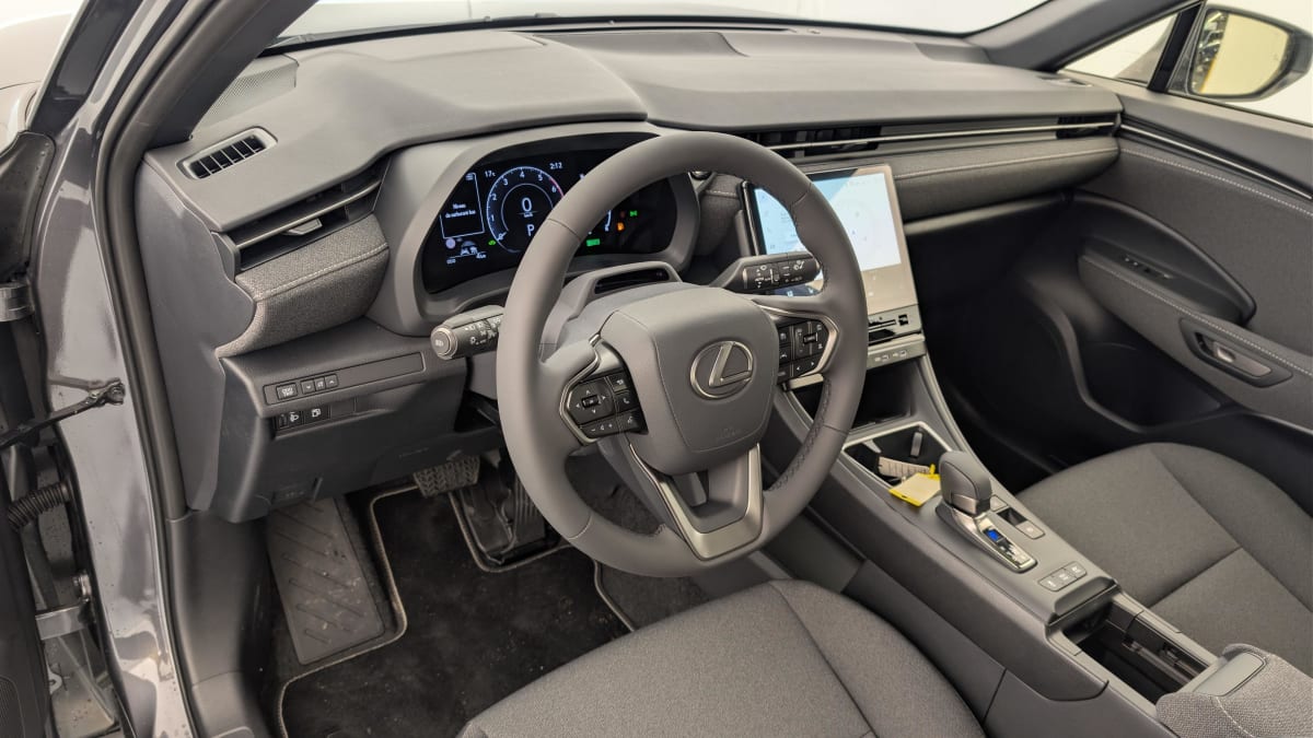 Lexus LBX - Image 37