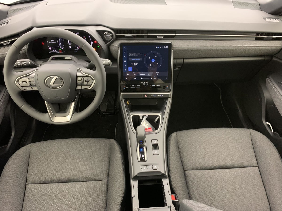LEXUS LBX 2WD BUSINESS