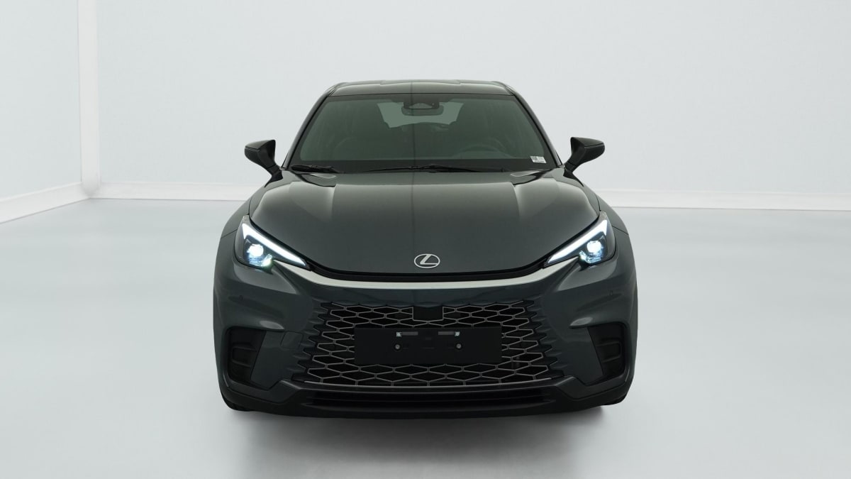 Lexus LBX - Image 24