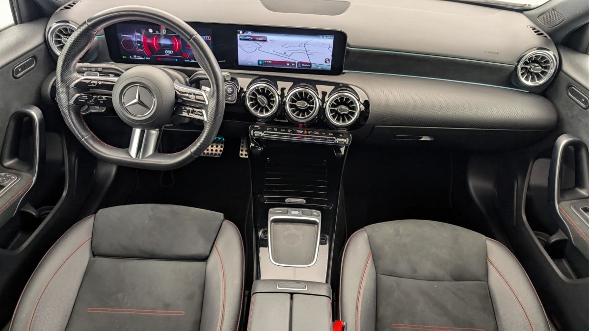 Mercedes-Benz CLASSE A - Image 13