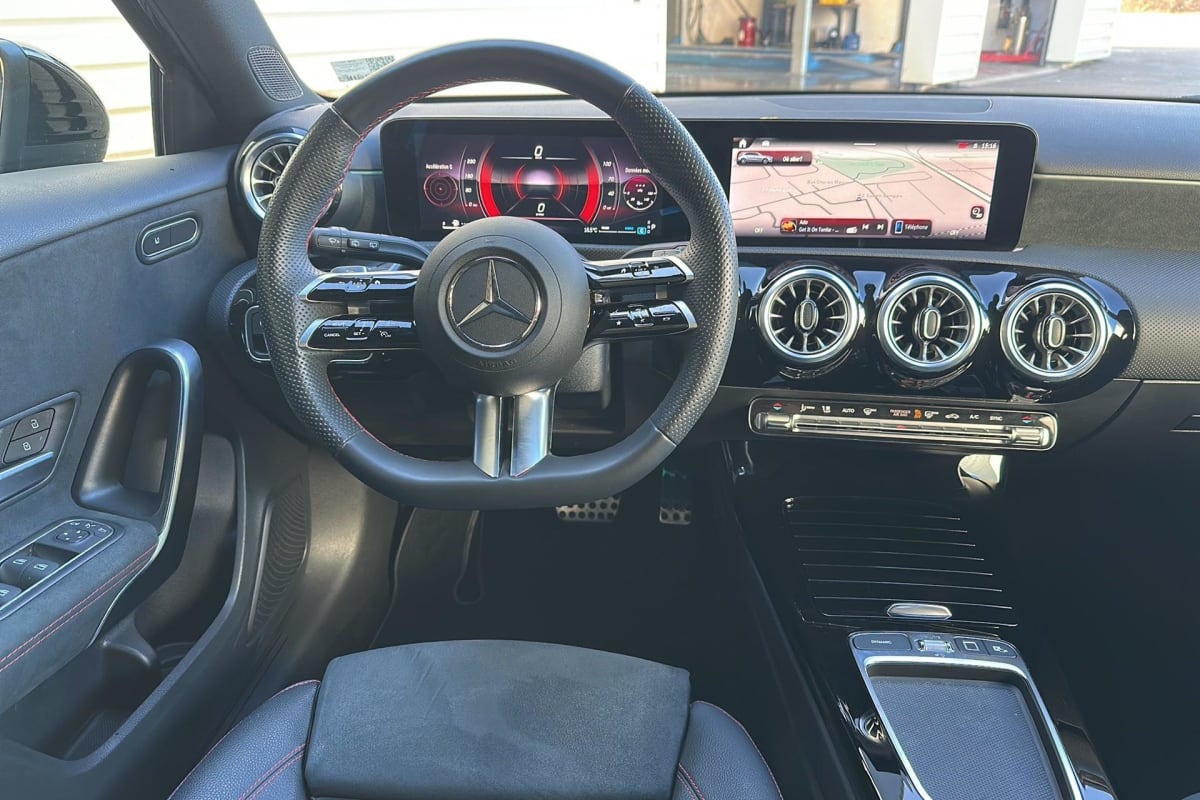 Mercedes-Benz CLASSE A - Image 13