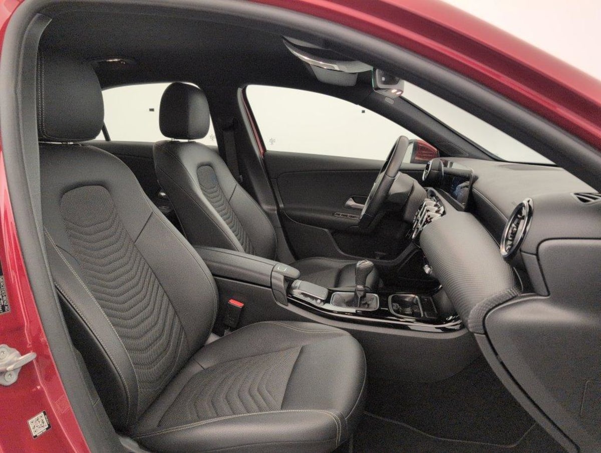 Mercedes-Benz CLASSE A - Image 9