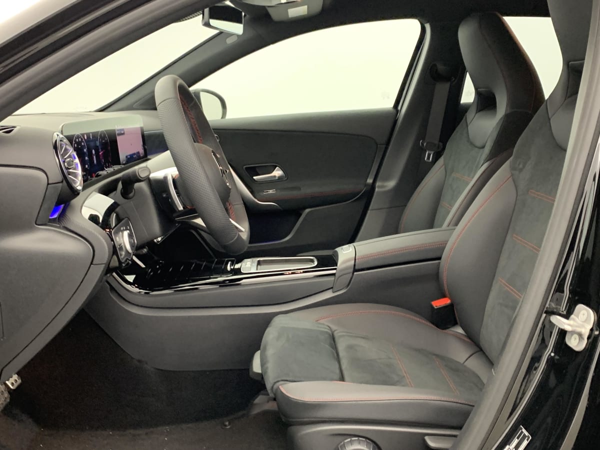 Mercedes-Benz CLASSE A - Image 45