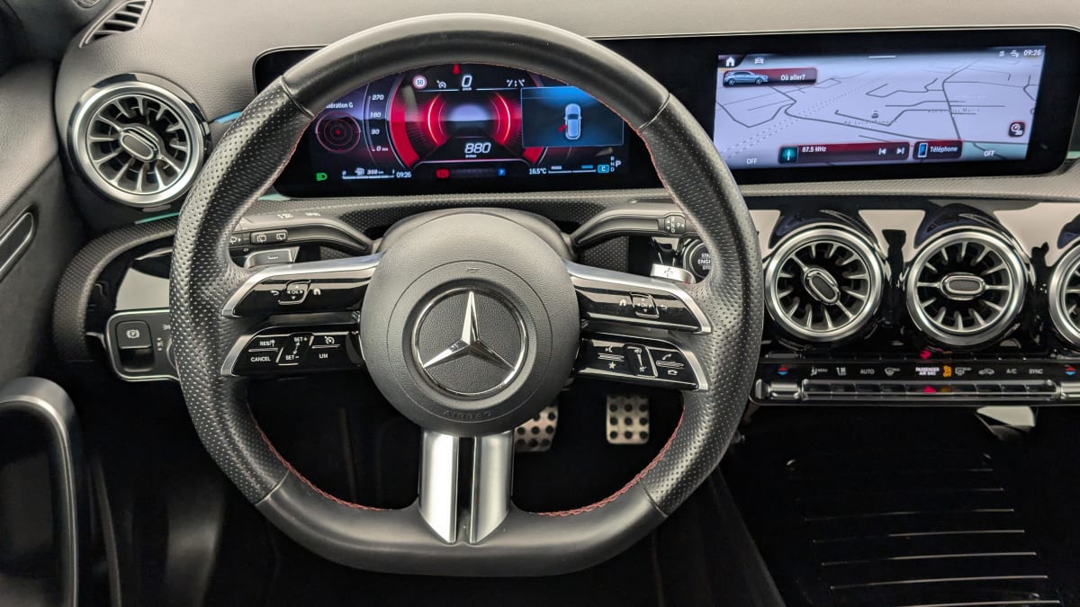 Mercedes-Benz CLASSE A - Image 14