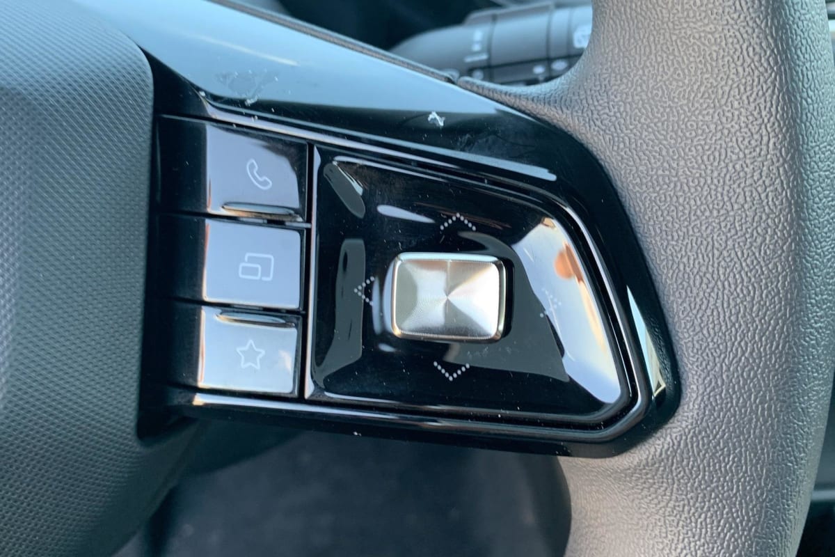 MG MG3 - Image 41