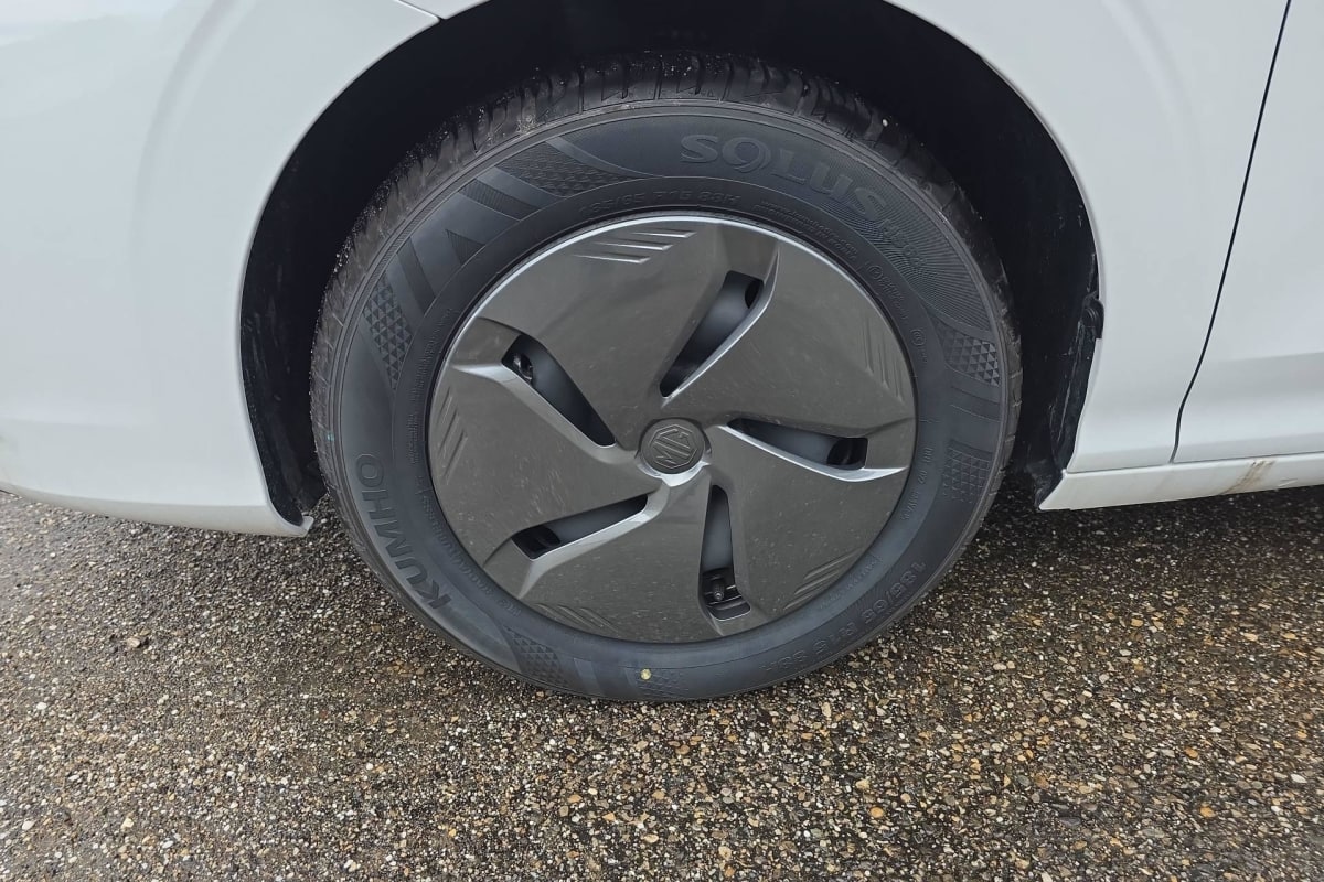 MG MG3 - Image 26