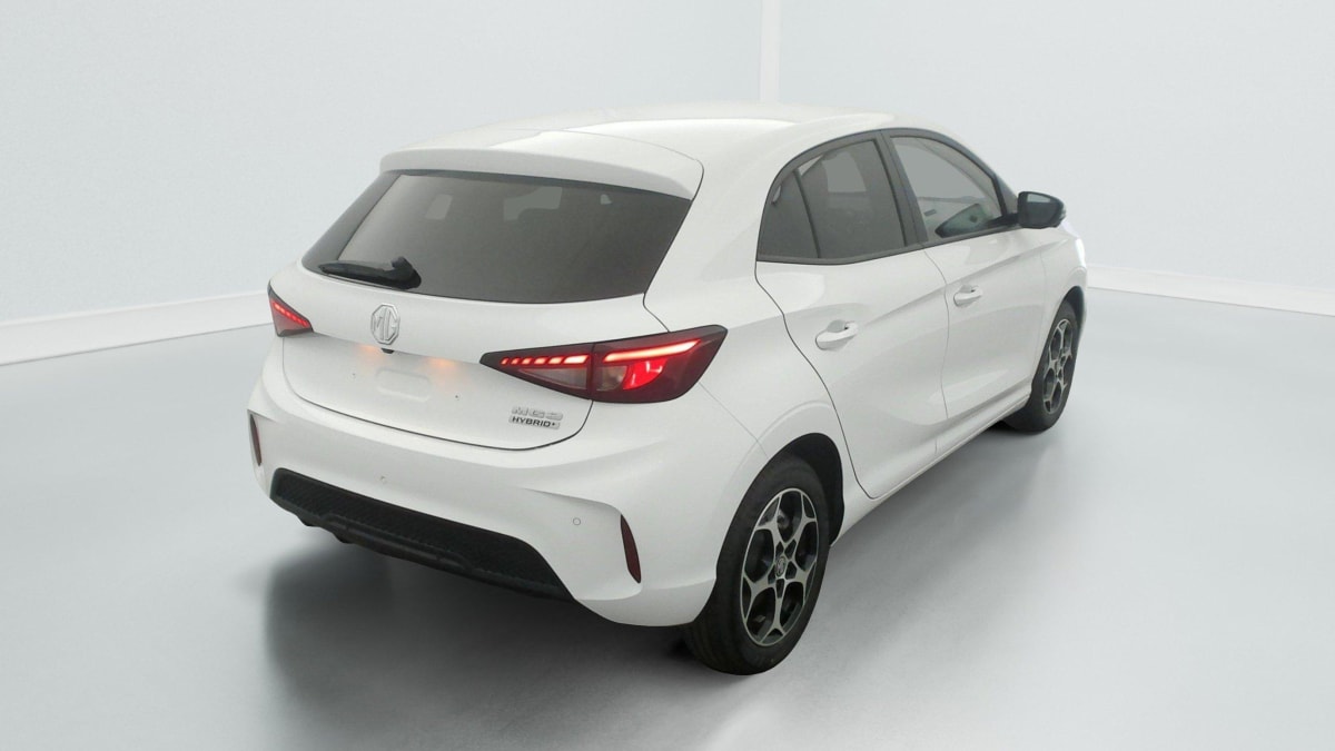 MG MG3 1.5 L HYBRID+ 195 CH LUXURY