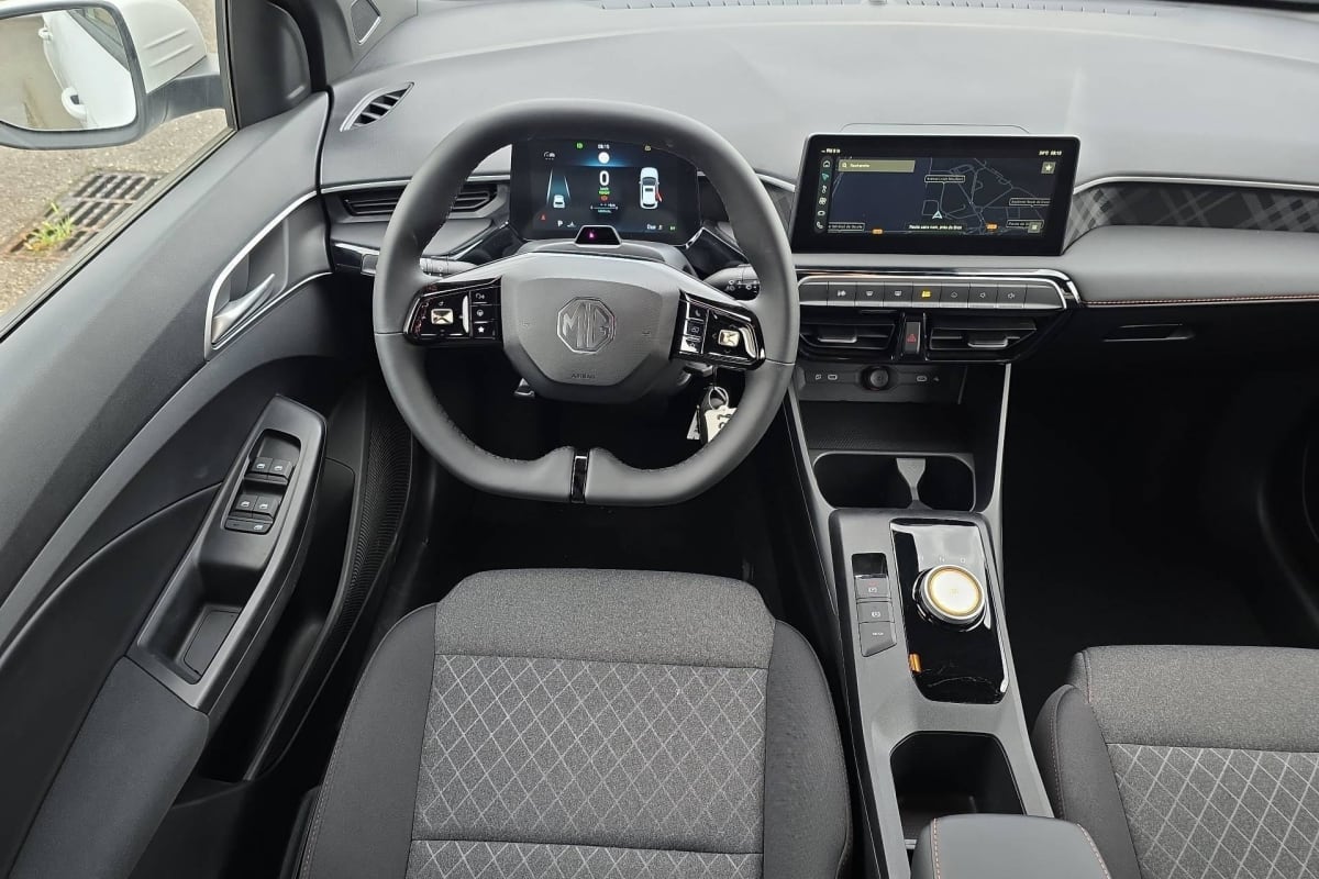 MG MG3 - Image 13