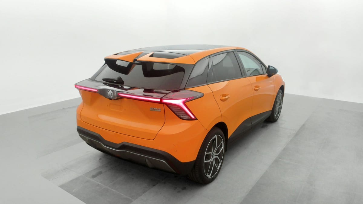 MG MG4 ELECTRIC 77KWH - 180 KW 2WD LUXURY