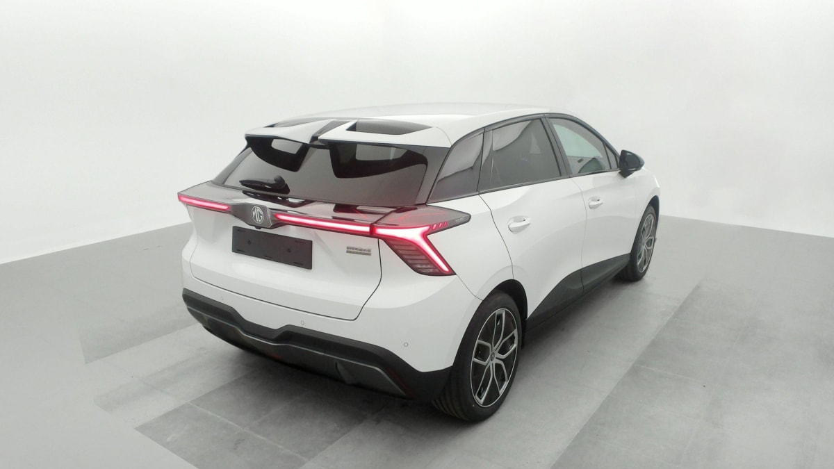MG MG4 ELECTRIC 64KWH - 150 KW 2WD LUXURY