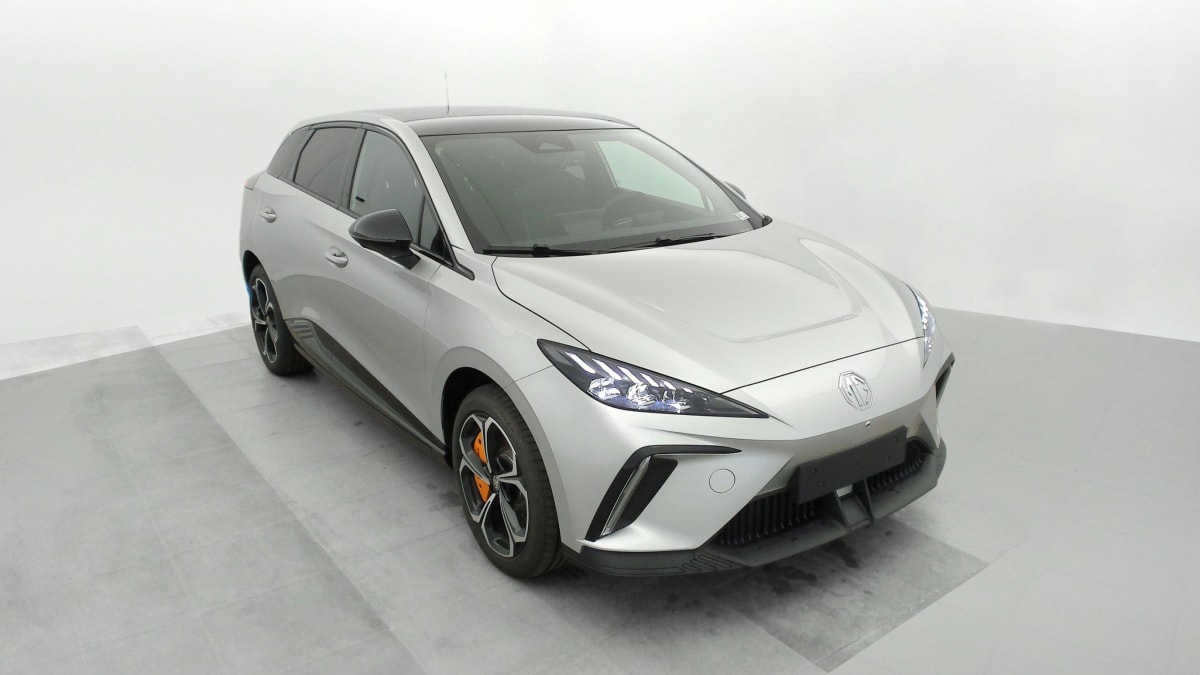MG MG4 - ELECTRIC 64KWH - 320 KW 4WD XPOWER