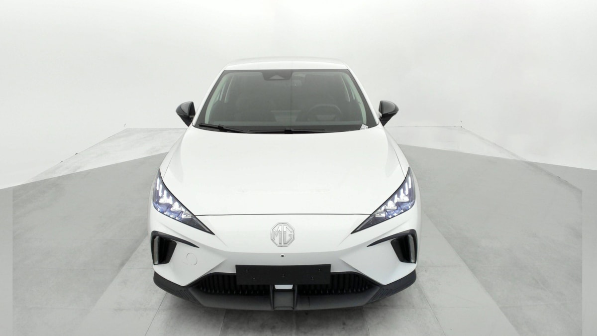 MG MG4 ELECTRIC 64KWH - 150 KW 2WD LUXURY