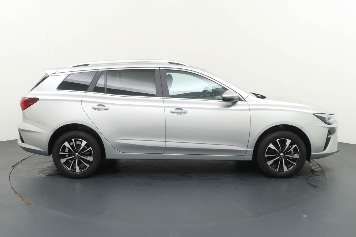 MG MG5 LONG RANGE 61KWH - 115 KW 2WD COMFORT