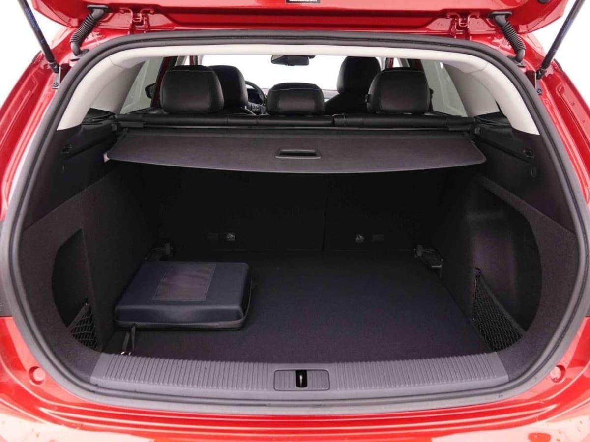 MG MG5 61 KWH LONG RANGE 400KM WLTP LUXURY