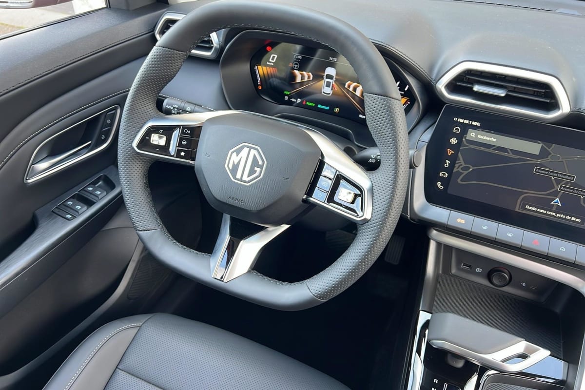 MG ZS - Image 47