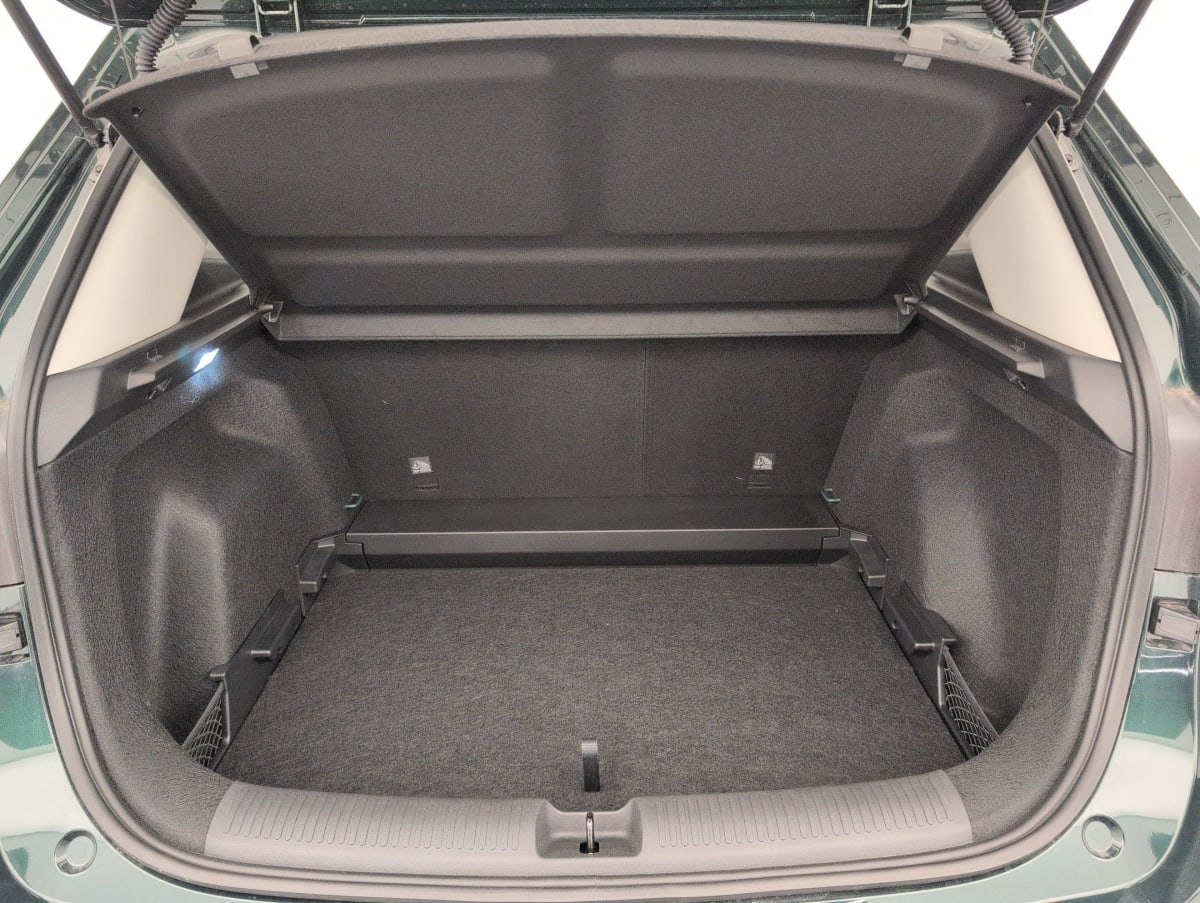 MG ZS - Image 113