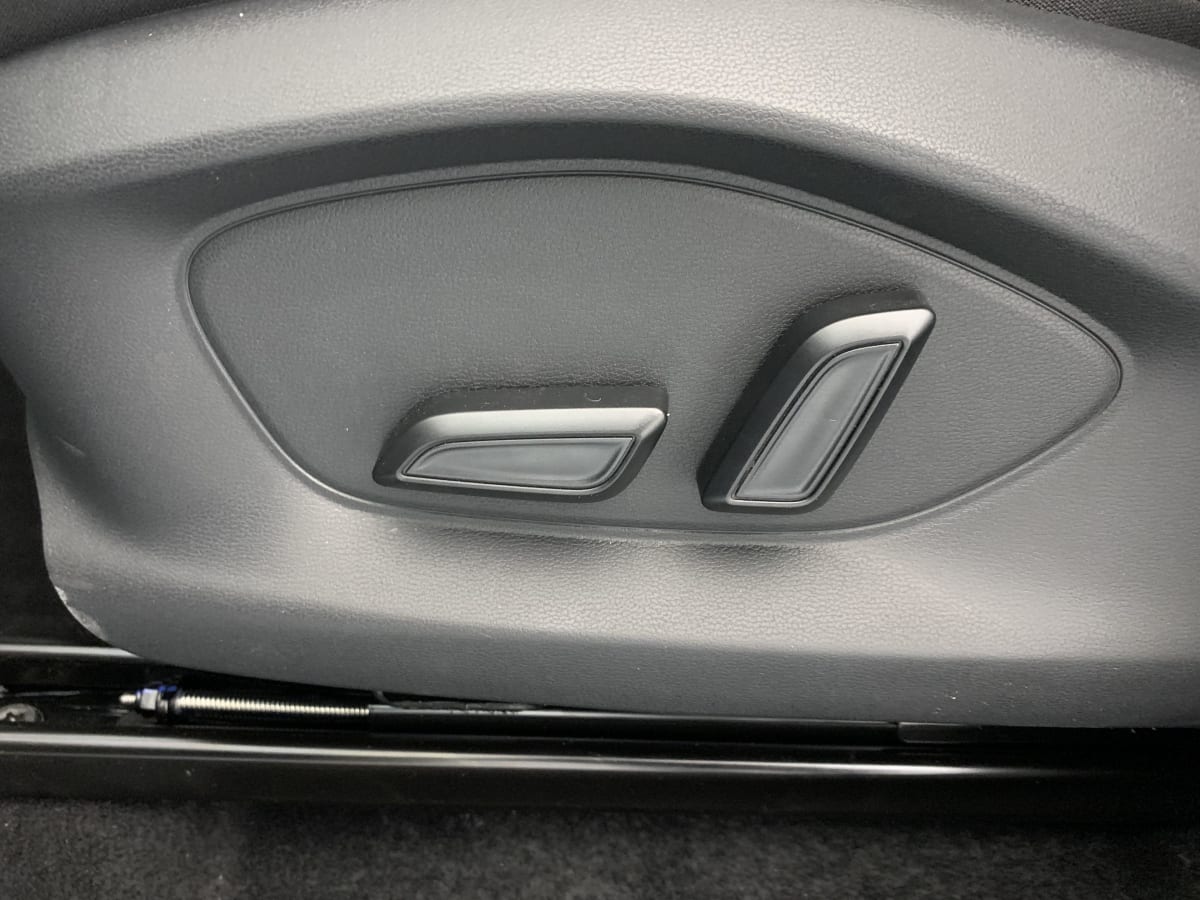 MG ZS - Image 47