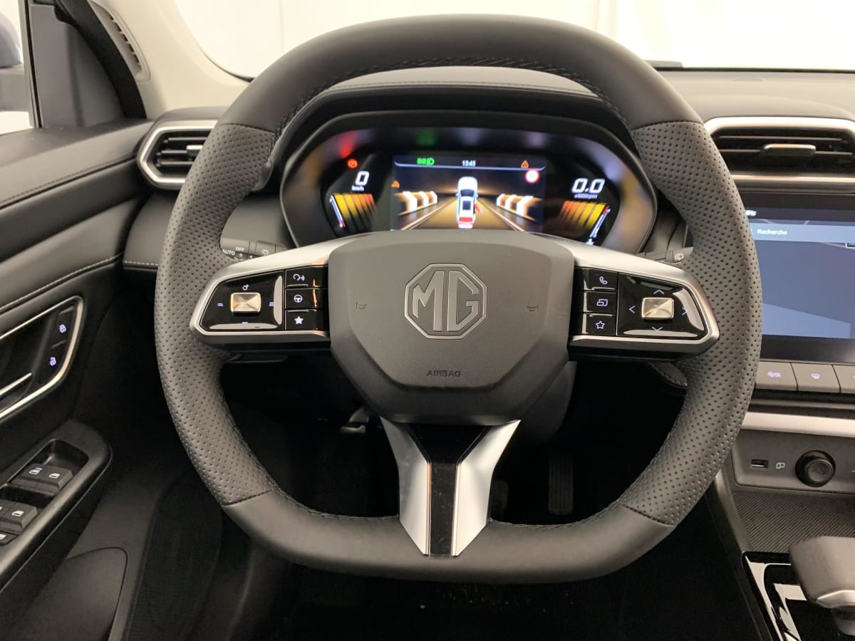 MG ZS - Image 39