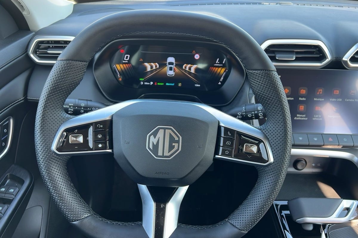 MG ZS - Image 14