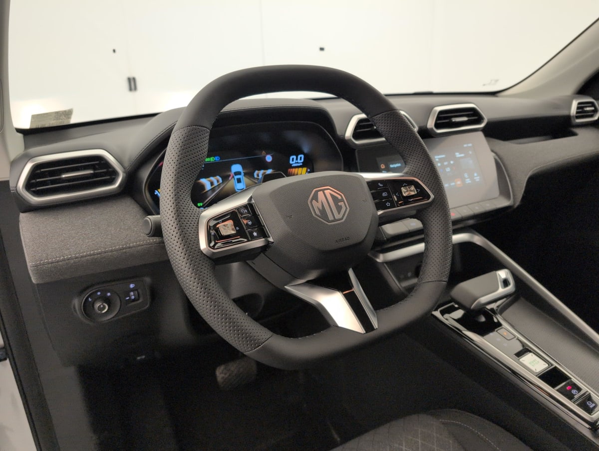 MG ZS - Image 98
