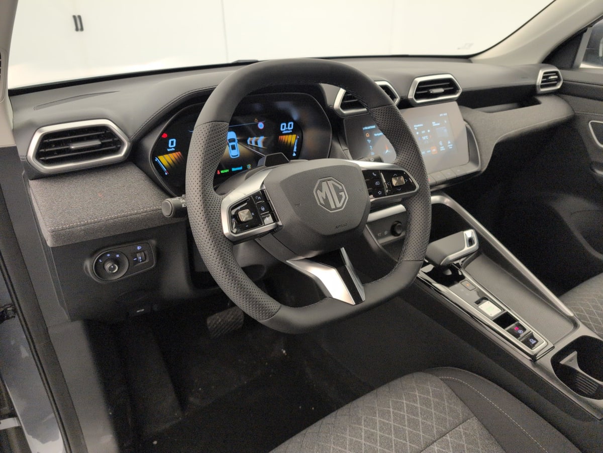 MG ZS - Image 15
