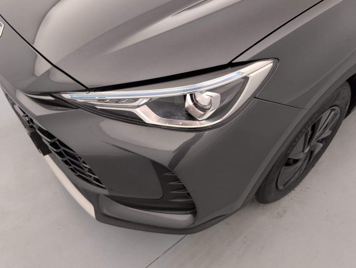 MG ZS - Image 18