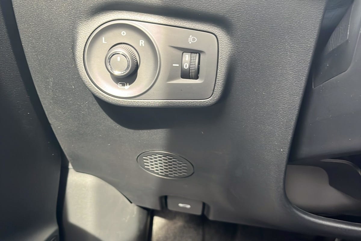 MG ZS - Image 19