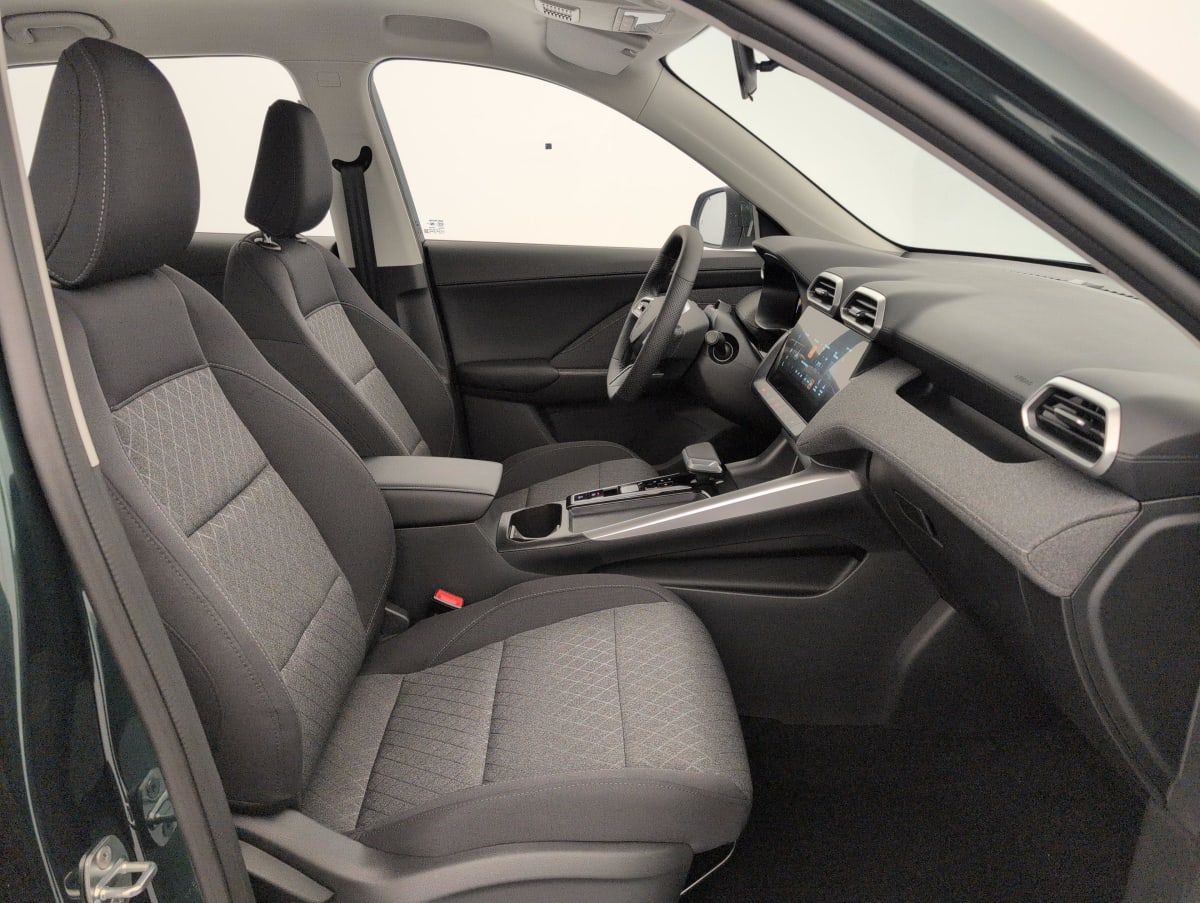MG ZS - Image 111