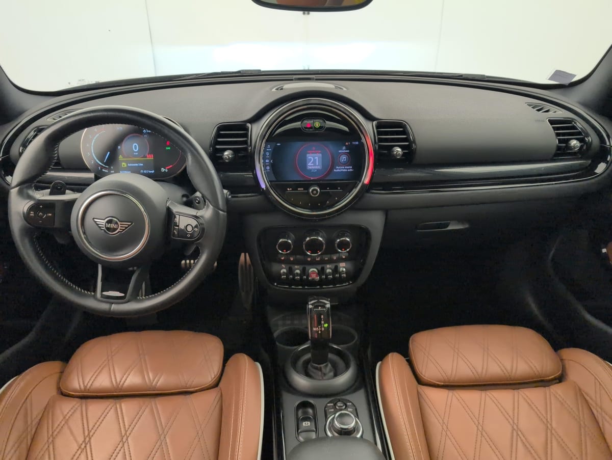 Mini CLUBMAN F54 LCI - Image 11