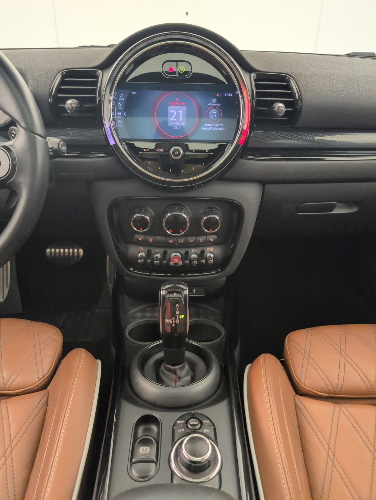 Mini CLUBMAN F54 LCI - Image 13
