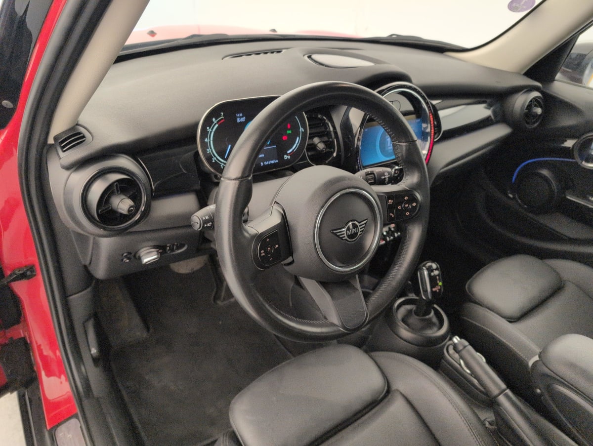 Mini HATCH 5 PORTES F55 LCI II - Image 16