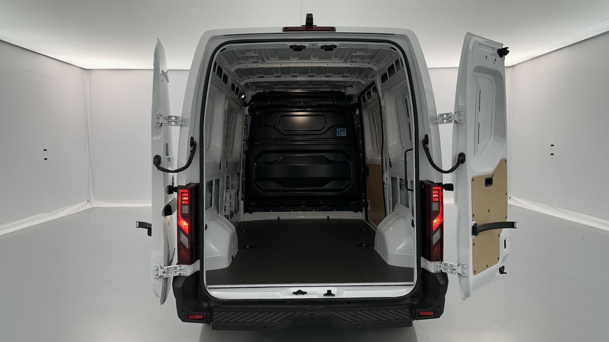 NISSAN INTERSTAR INTERSTAR 3T5 L2H2 2.0 DCI 130CH N-CONNECTA