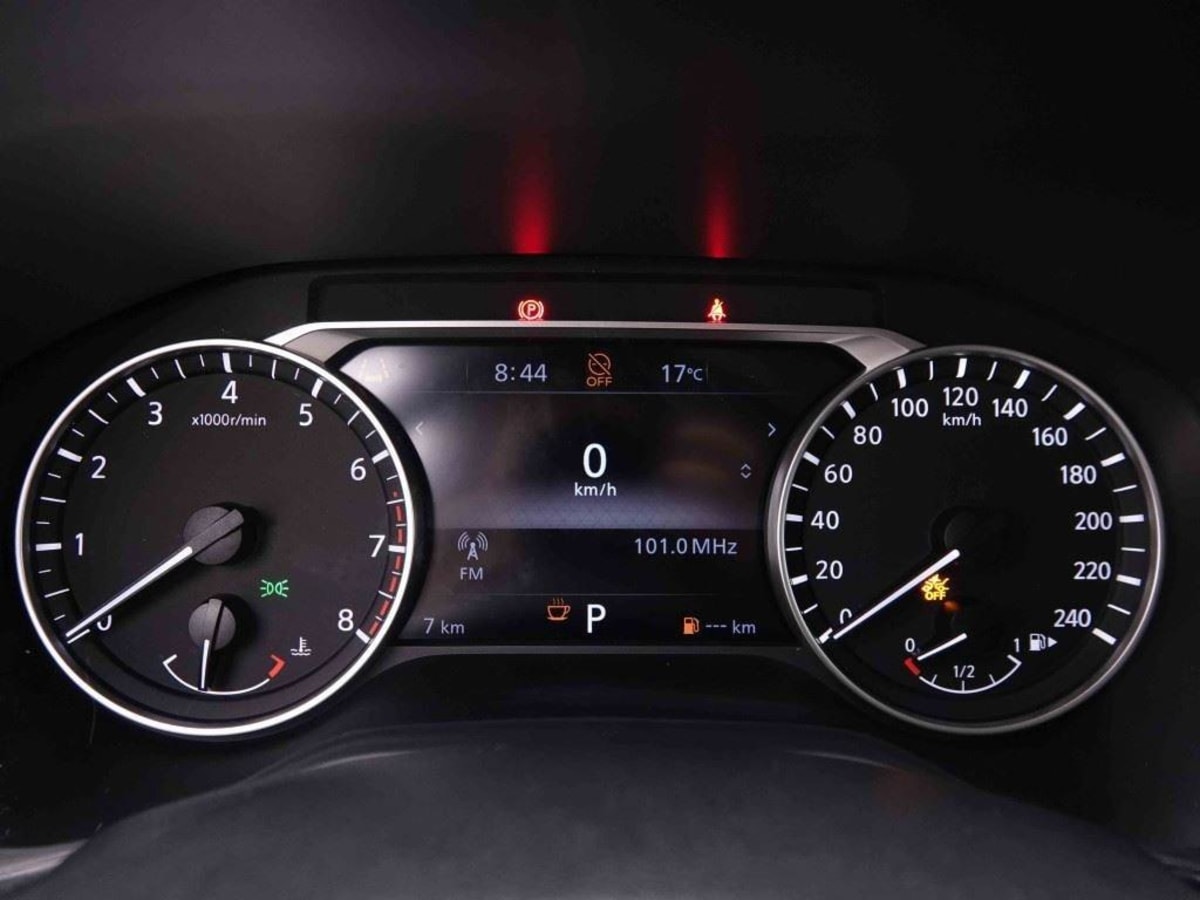 NISSAN JUKE 1.0 DIG-T 114 DCT ACENTA PLUS