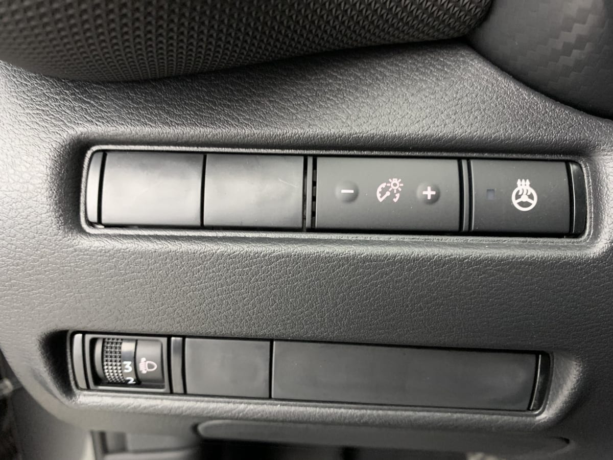 Nissan JUKE - Image 19