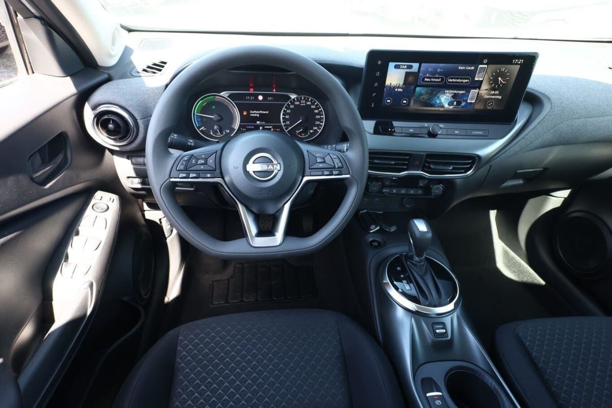 NISSAN JUKE HYBRID 143 ACENTA