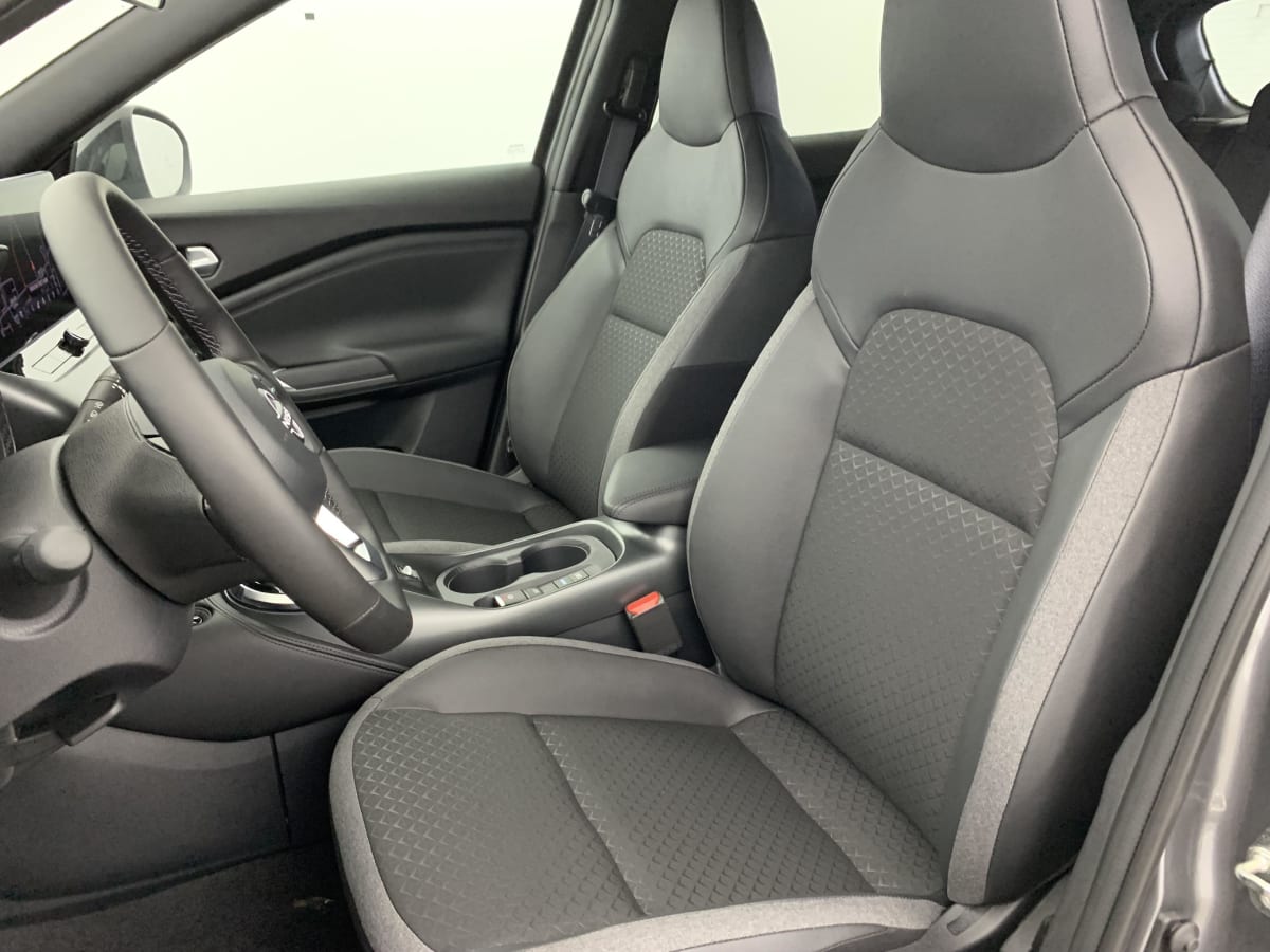 Nissan JUKE - Image 21