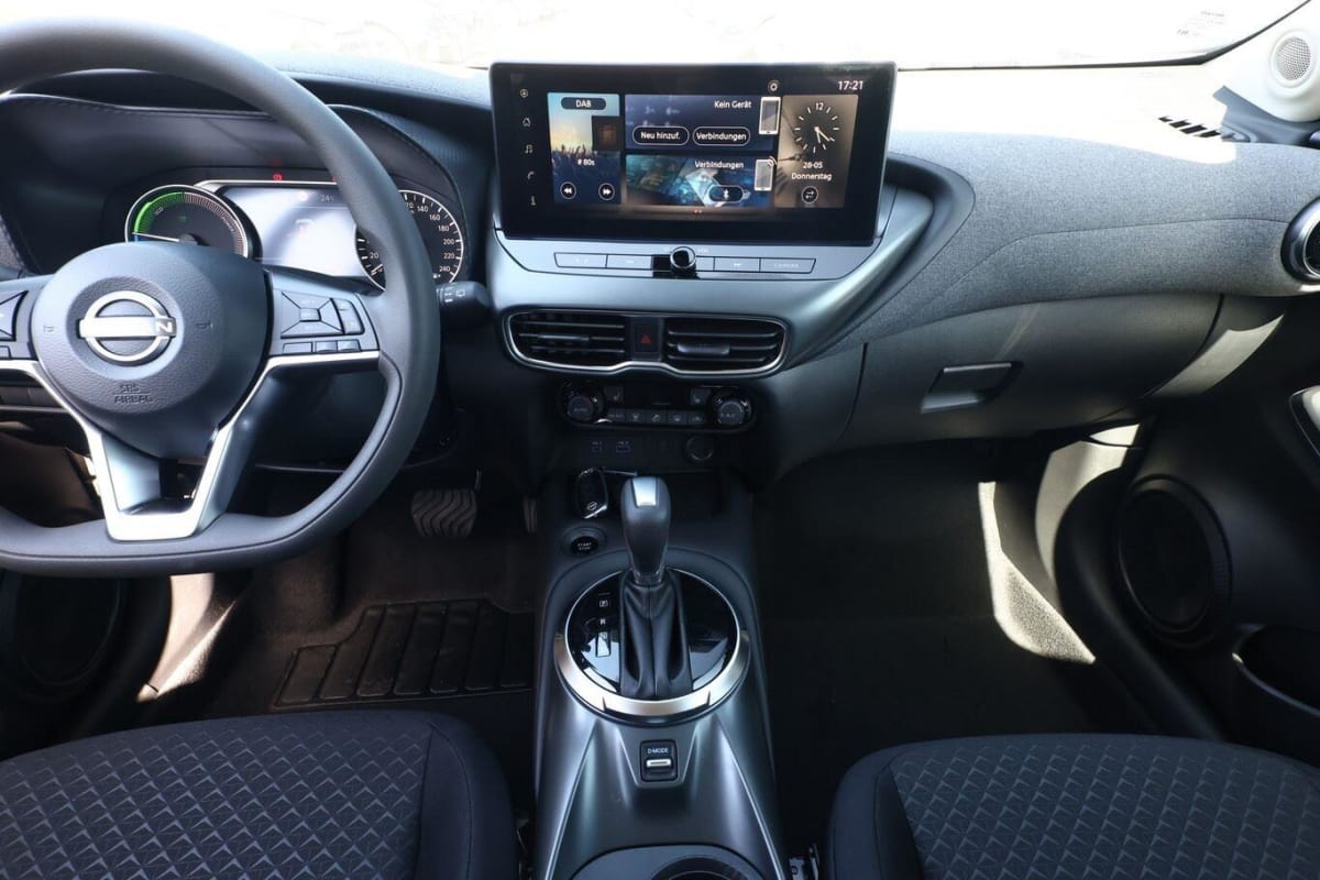 NISSAN JUKE HYBRID 143 ACENTA