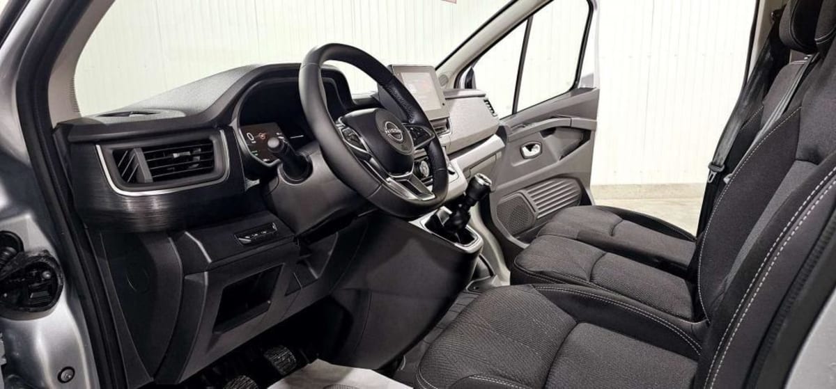 NISSAN PRIMASTAR COMBI PRIMASTAR COMBI L2H1 3.0T 2.0 DCI 150 BVM GSR2B TEKNA