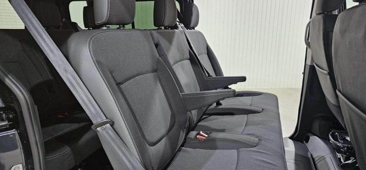 Nissan PRIMASTAR COMBI - Image 12