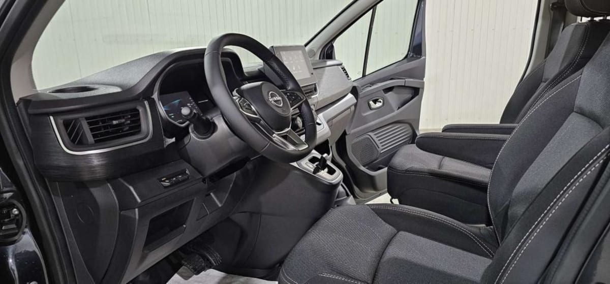 Nissan PRIMASTAR COMBI - Image 6