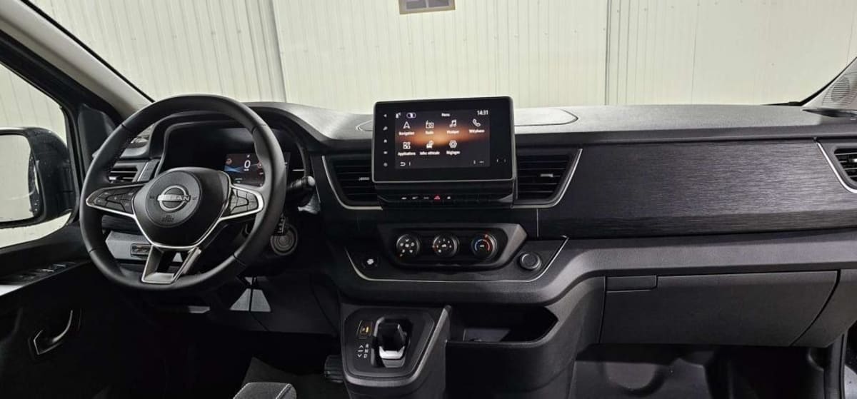 Nissan PRIMASTAR COMBI - Image 4