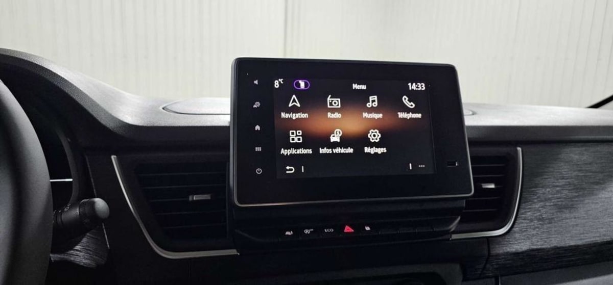 Nissan PRIMASTAR COMBI - Image 26