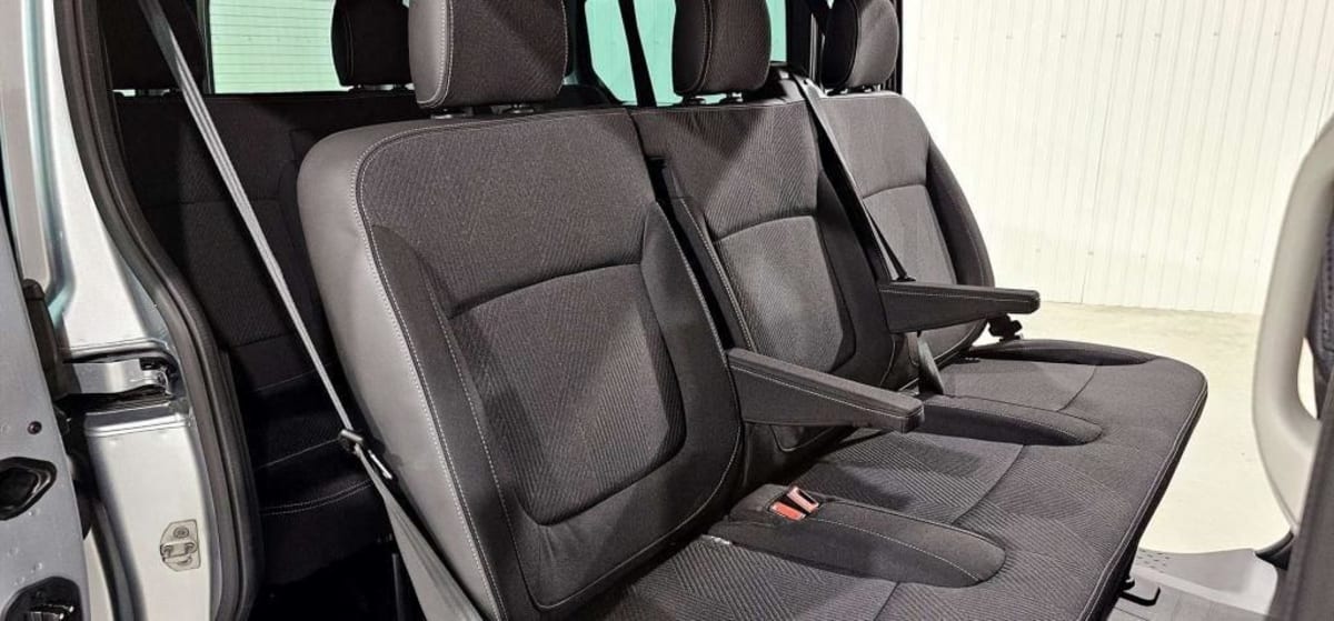 NISSAN PRIMASTAR COMBI PRIMASTAR COMBI L2H1 3.0T 2.0 DCI 150 DCT GSR2B TEKNA