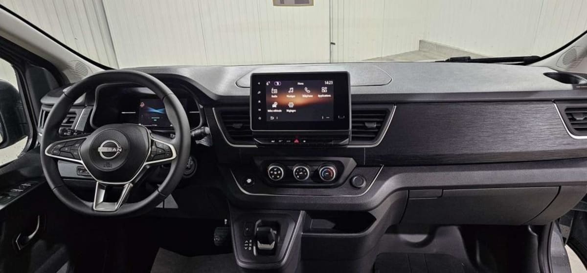 NISSAN PRIMASTAR COMBI PRIMASTAR COMBI L2H1 3.0T 2.0 DCI 170 BVA9 N-CONNECTA