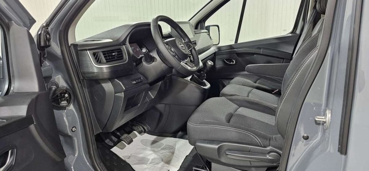 NISSAN PRIMASTAR COMBI PRIMASTAR COMBI L2H1 3.0T 2.0 DCI 150 BVM N-CONNECTA