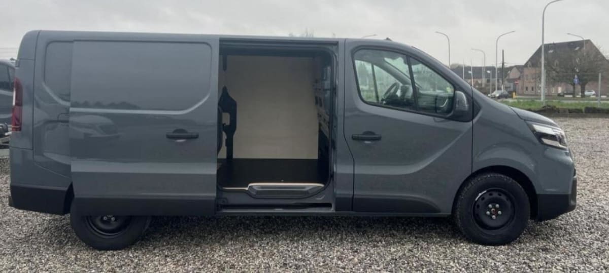 NISSAN PRIMASTAR FOURGON L2H1 3T1 2.0 DCI 150 BVM N-CONNECTA