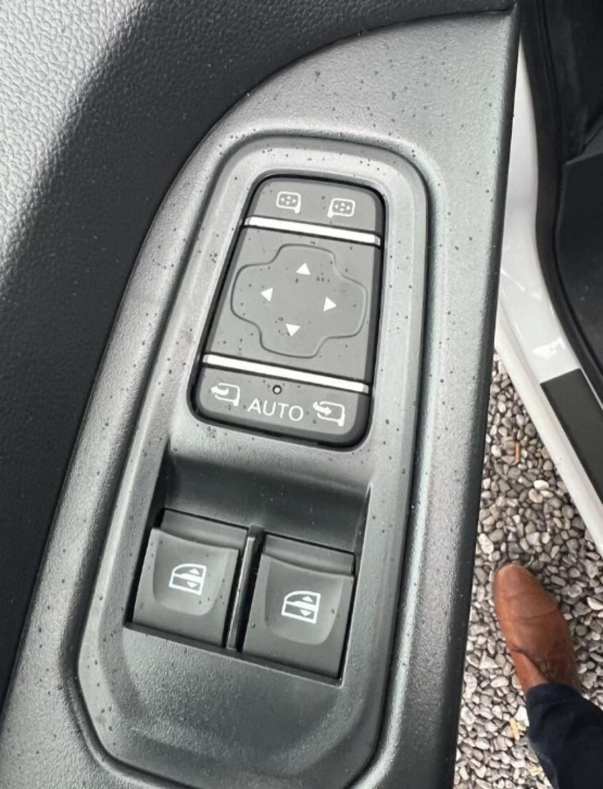 NISSAN PRIMASTAR FOURGON L2H1 3T1 2.0 DCI 150 BVM N-CONNECTA